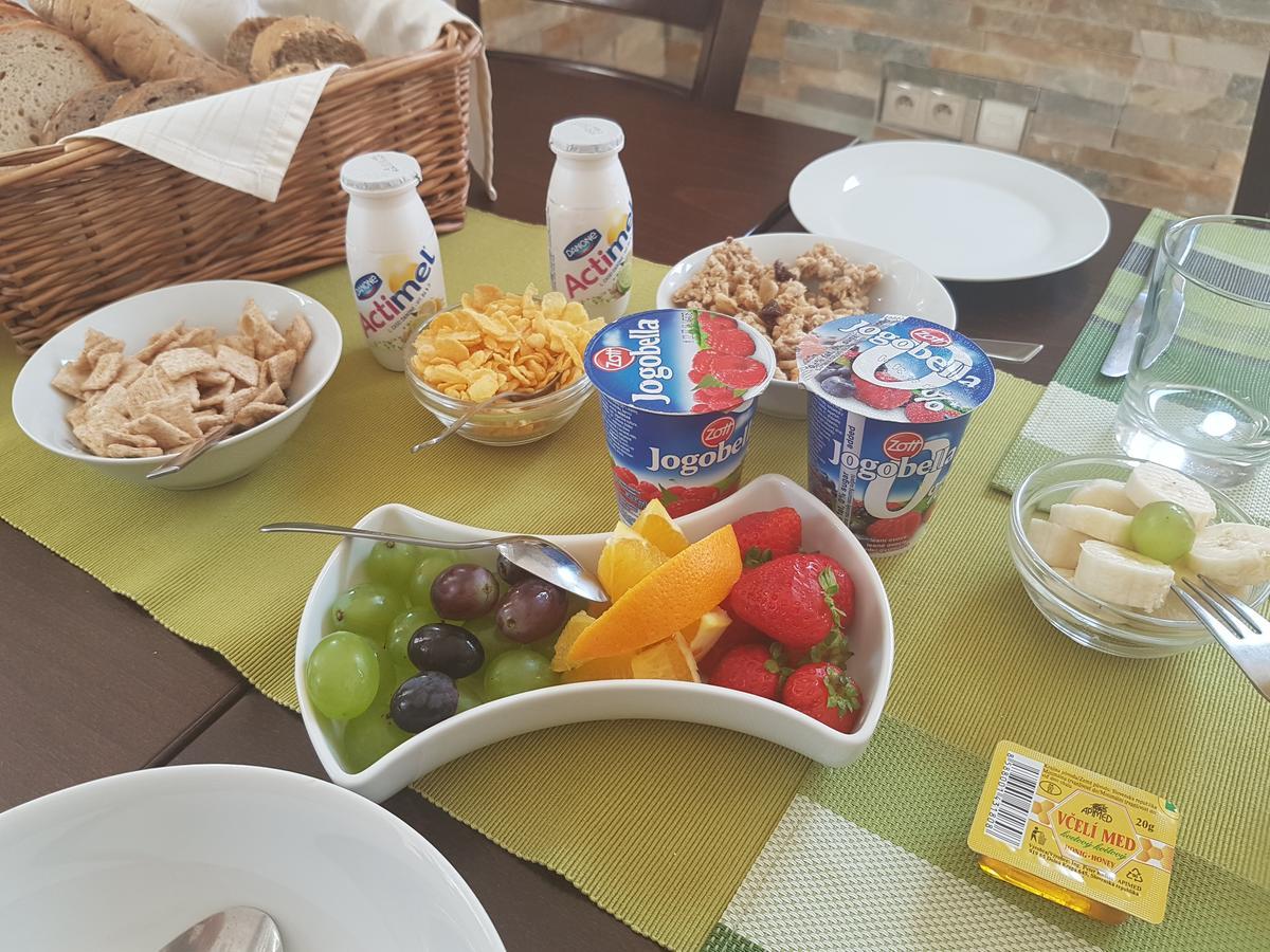 Agropenzion 7Divov Dolna Krupa المظهر الخارجي الصورة